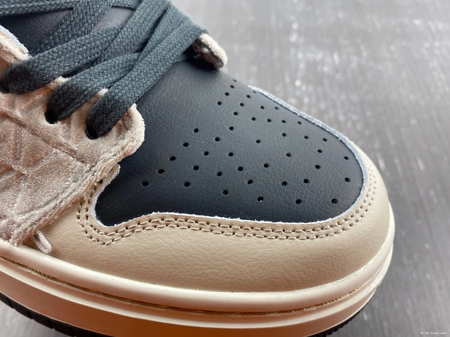 Bone  DV1494-001 Jordan SE 1 (W) Low Light Anthracite Elevate 0120